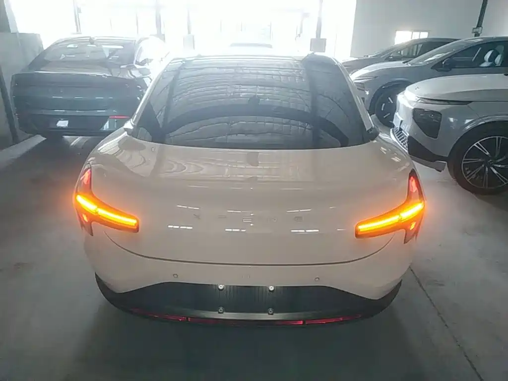 XPeng MONA M03 — миниатюра 6
