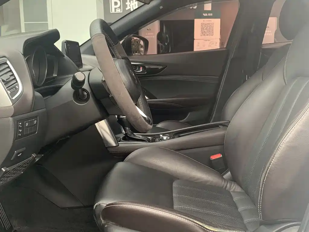 Mazda CX-4 2018 2.5L AT Sport V
