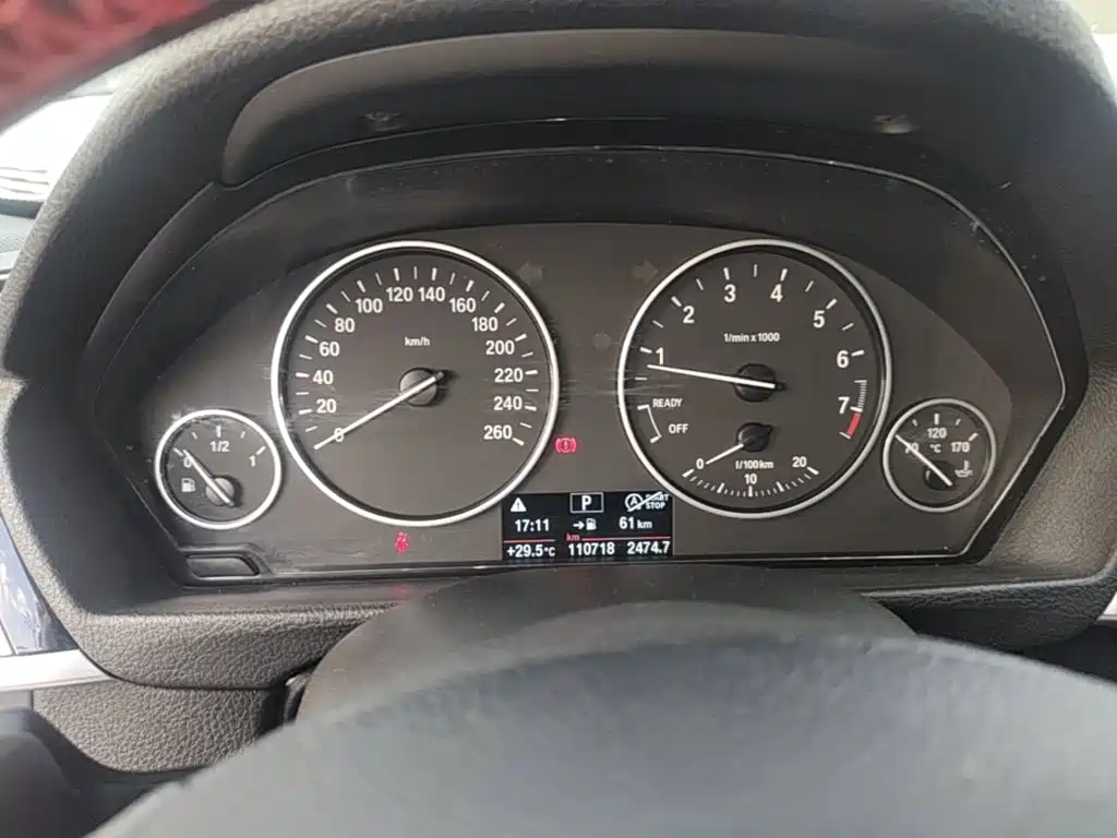 BMW 3 Series — миниатюра 12