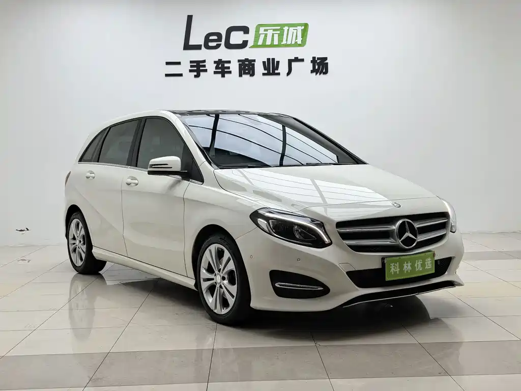 Mercedes-Benz B-Class — миниатюра 2