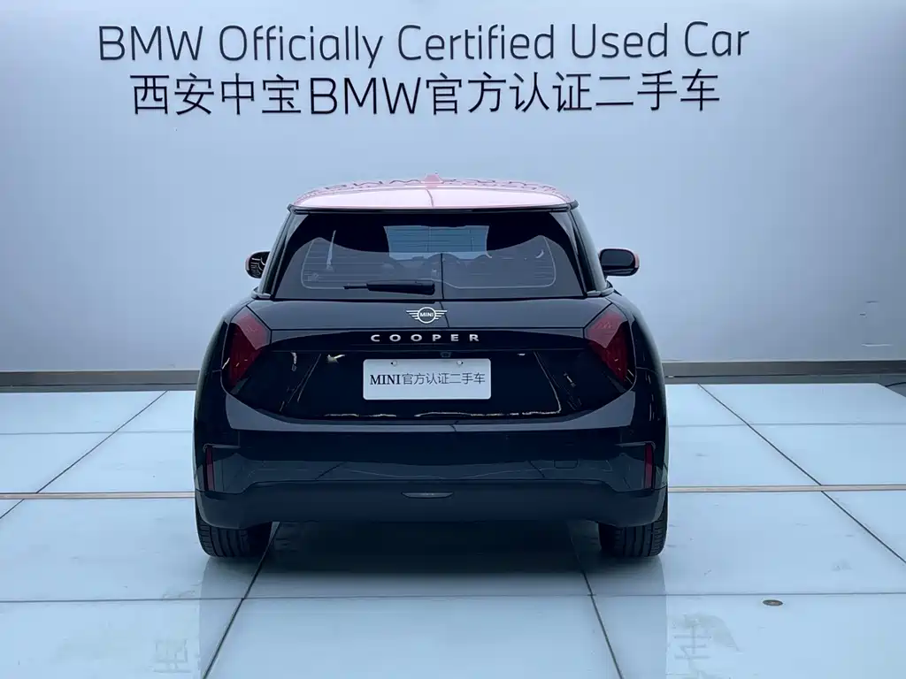 MINI MINI COOPER EV — миниатюра 4