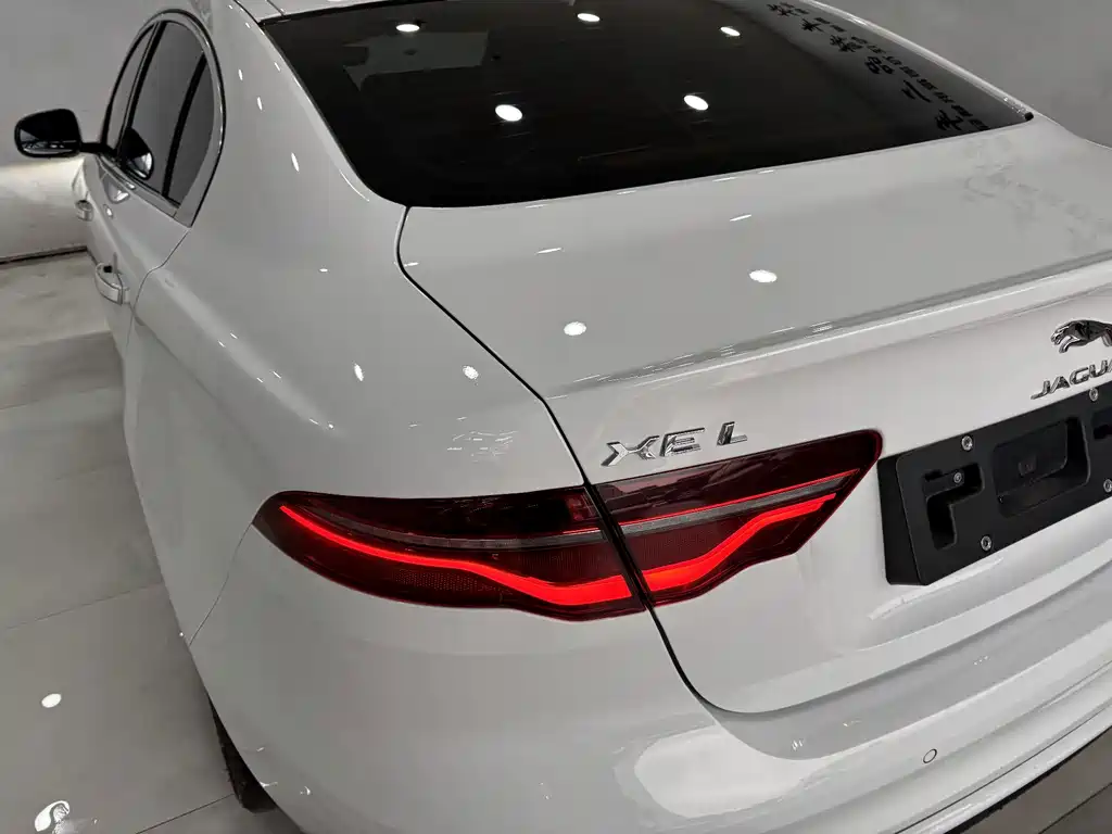 Jaguar XEL — миниатюра 9