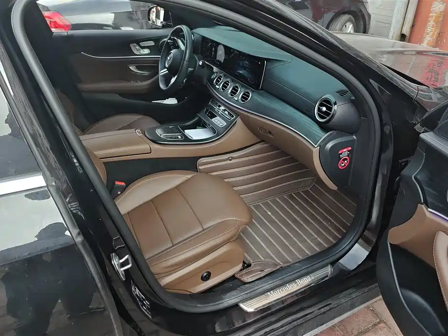 Mercedes-Benz E-Class E 2023 E 300 L Sport Fashion