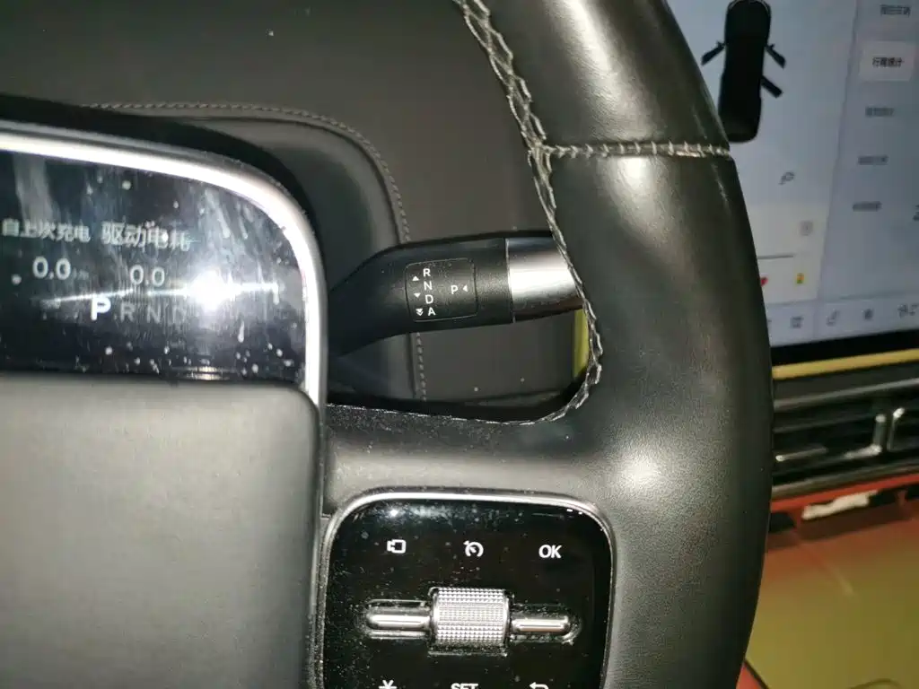 Li Auto Li L8 — миниатюра 10