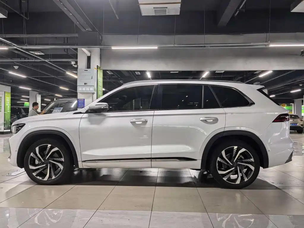 Geely Xingyue L — миниатюра 4