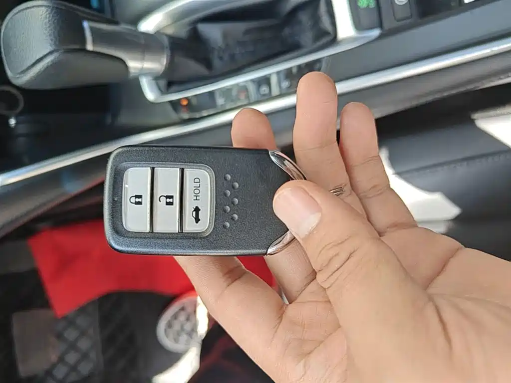 Honda Accord 2018 260TURBO Elite VI