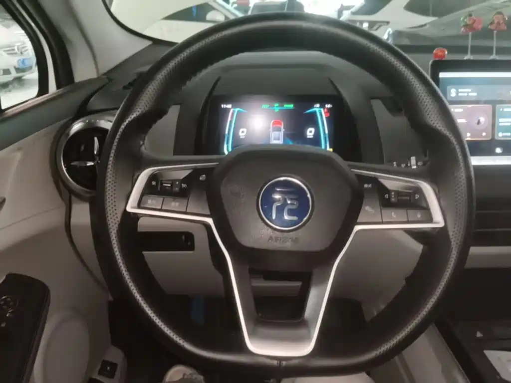 BYD Yuan Pro — миниатюра 11