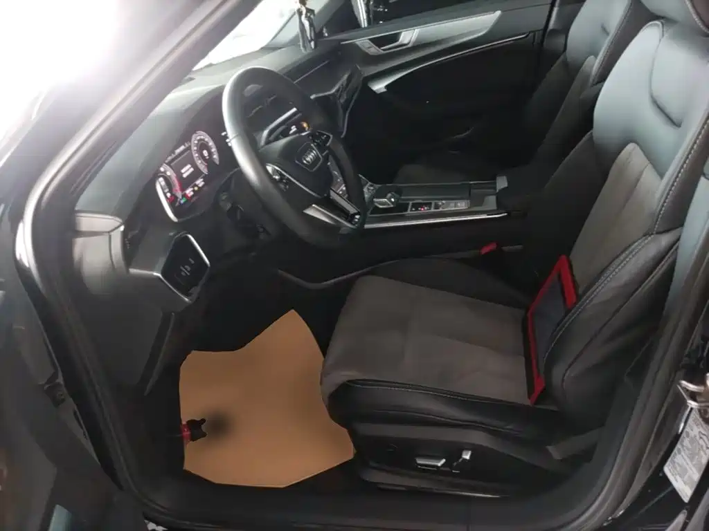 Audi A6L — миниатюра 15