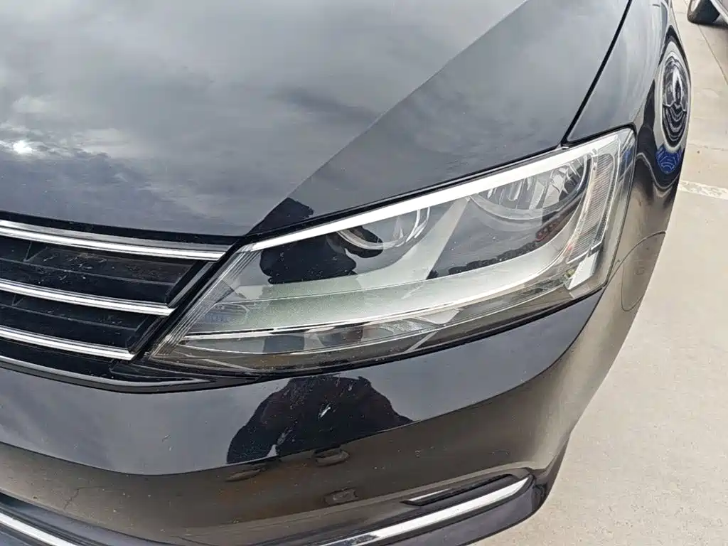 Volkswagen Sagitar — миниатюра 24