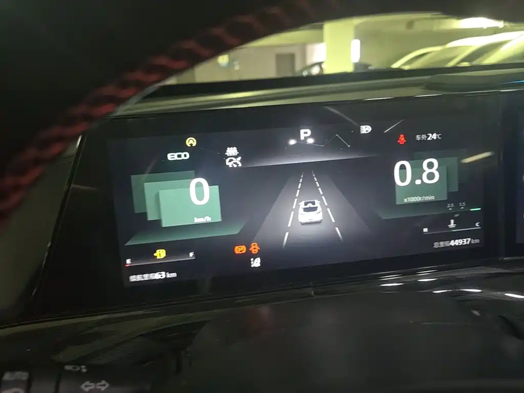 Changan UNI-T — миниатюра 8