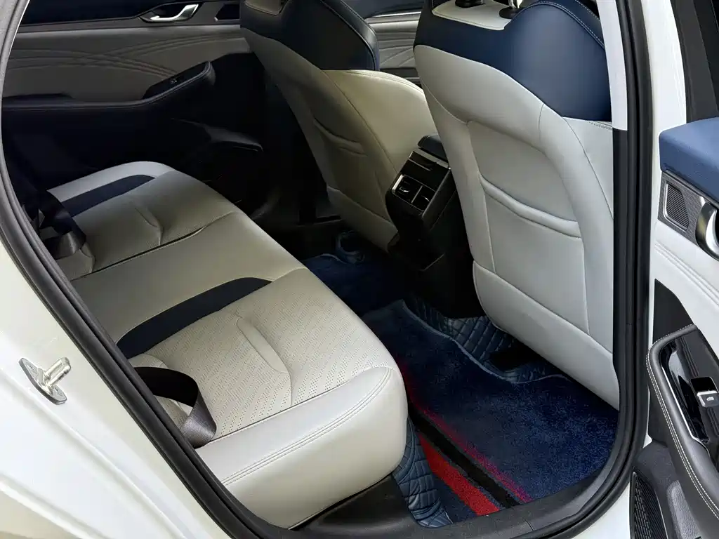 Geely Xingrui — миниатюра 20
