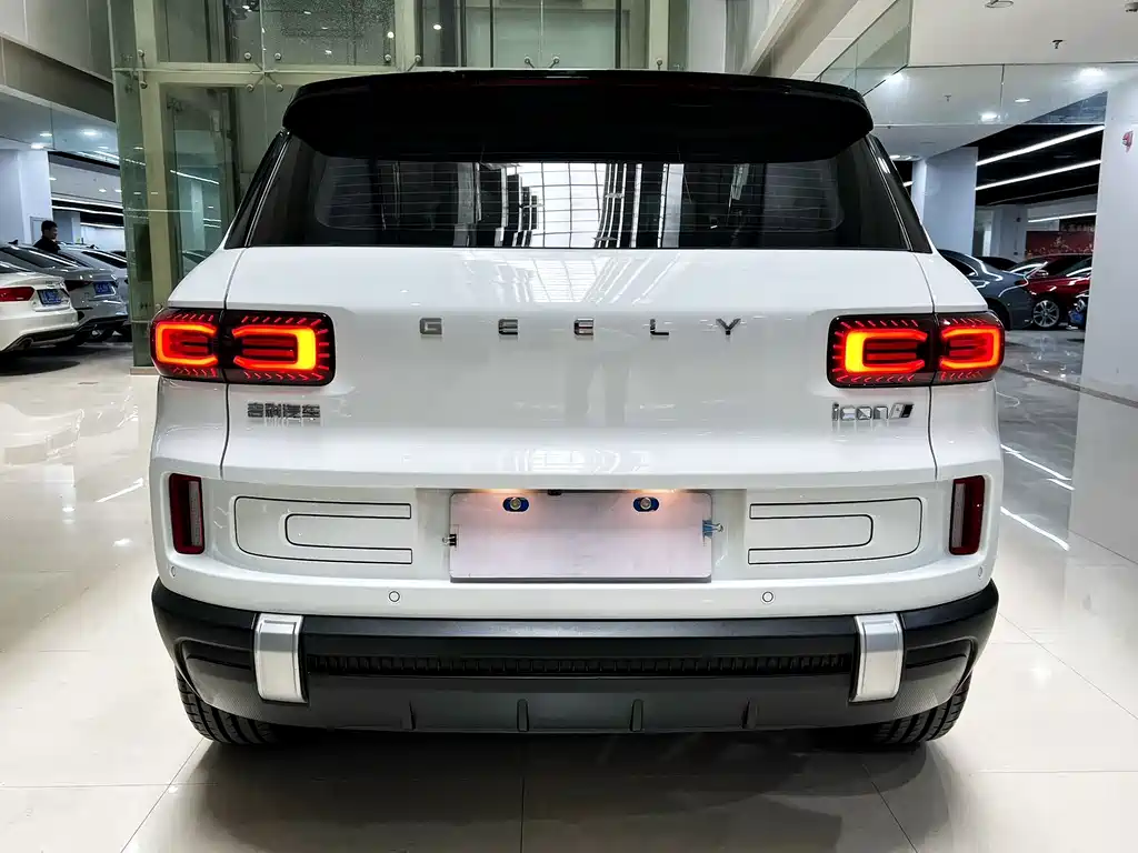 Geely Icon — миниатюра 3