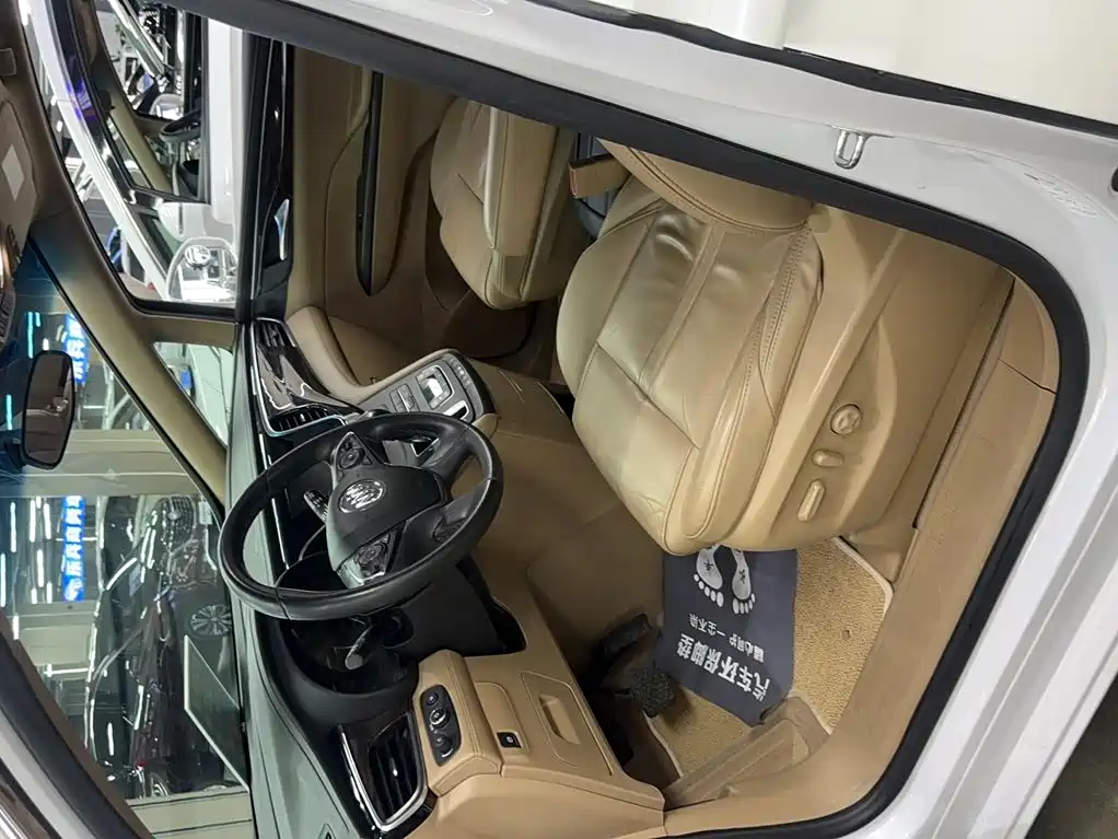Buick GL8 2018 ES 28T Premium VI