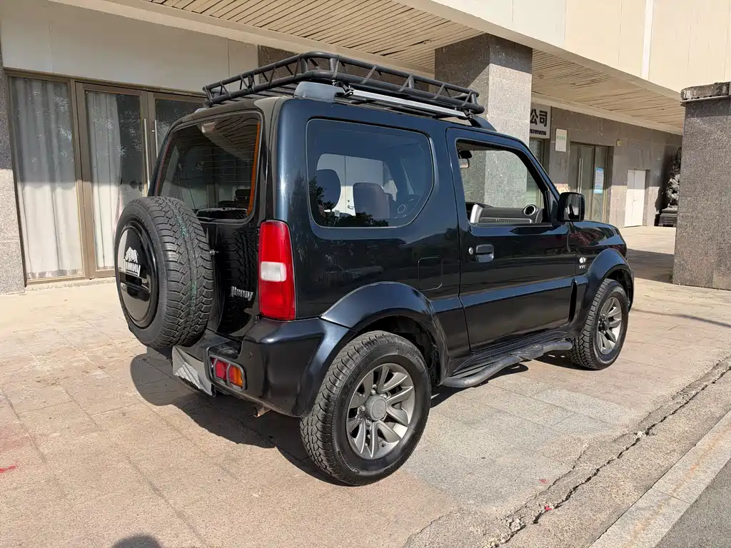 Suzuki Jimny — миниатюра 8