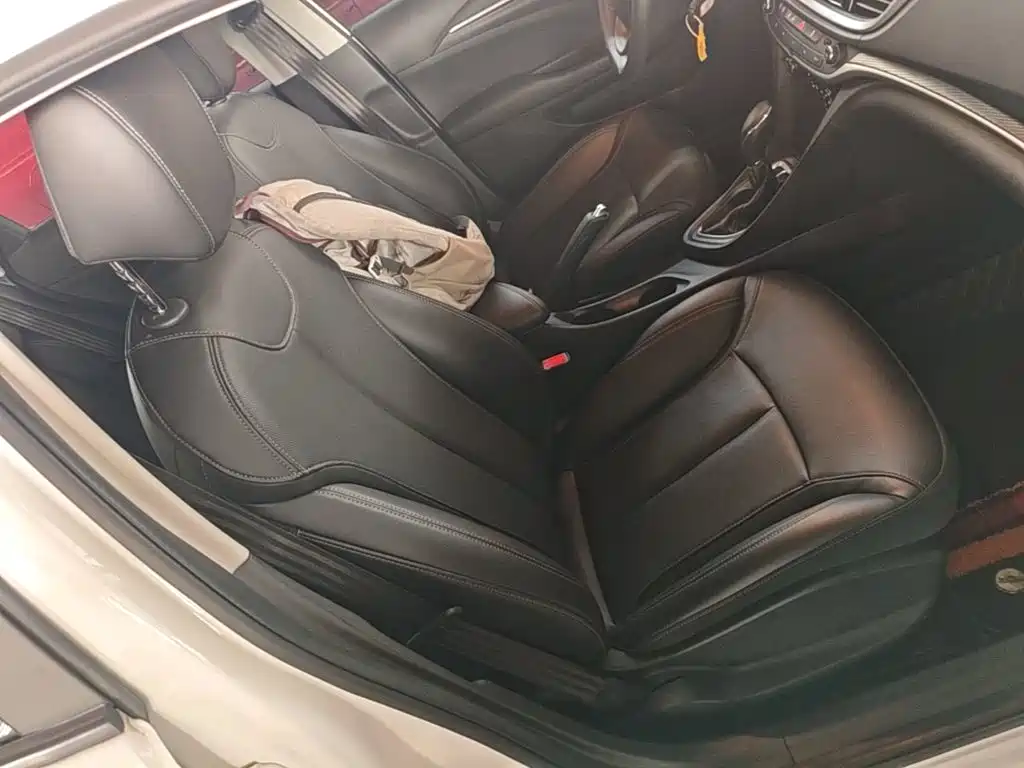 Buick Excelle — миниатюра 25