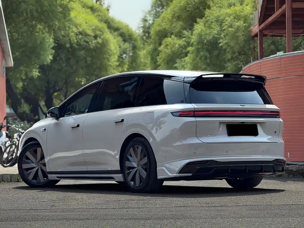 Li Auto Li i8 — миниатюра 17