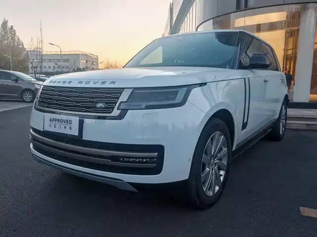 LAND ROVER RANGE ROVER 2024