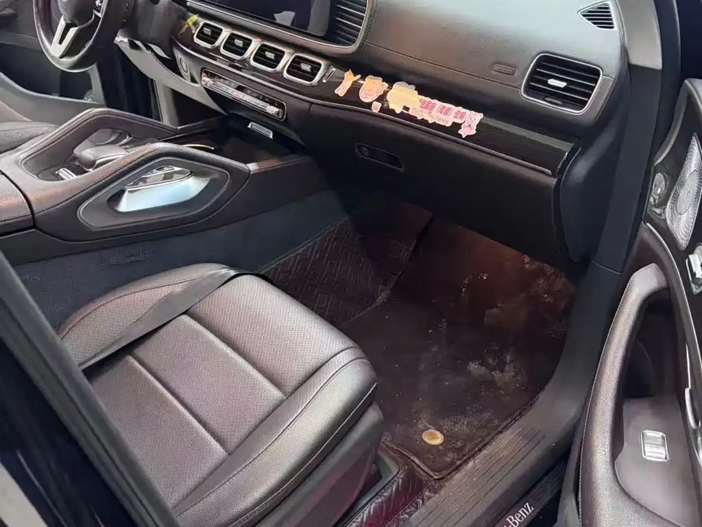 Mercedes-Benz GLE (Import) — миниатюра 7