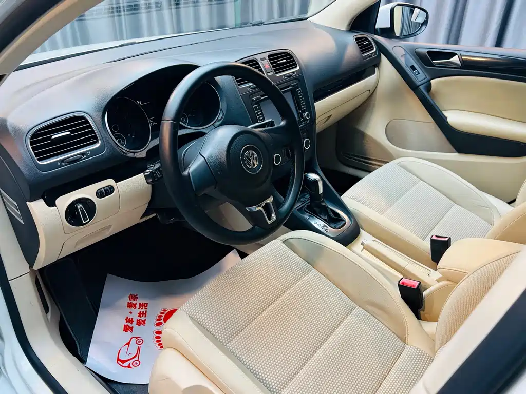 Volkswagen Golf — миниатюра 8
