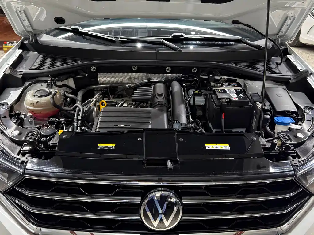 Volkswagen T-Roc — миниатюра 29
