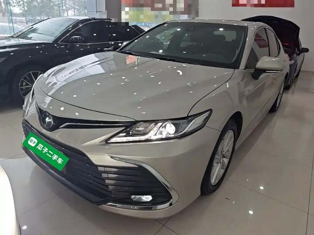 Toyota Camry 2021