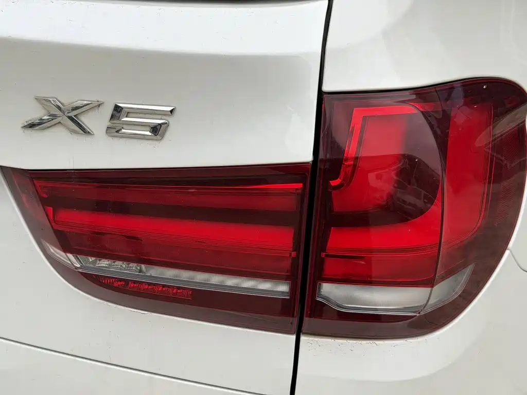 BMW X5 (Import) — миниатюра 14