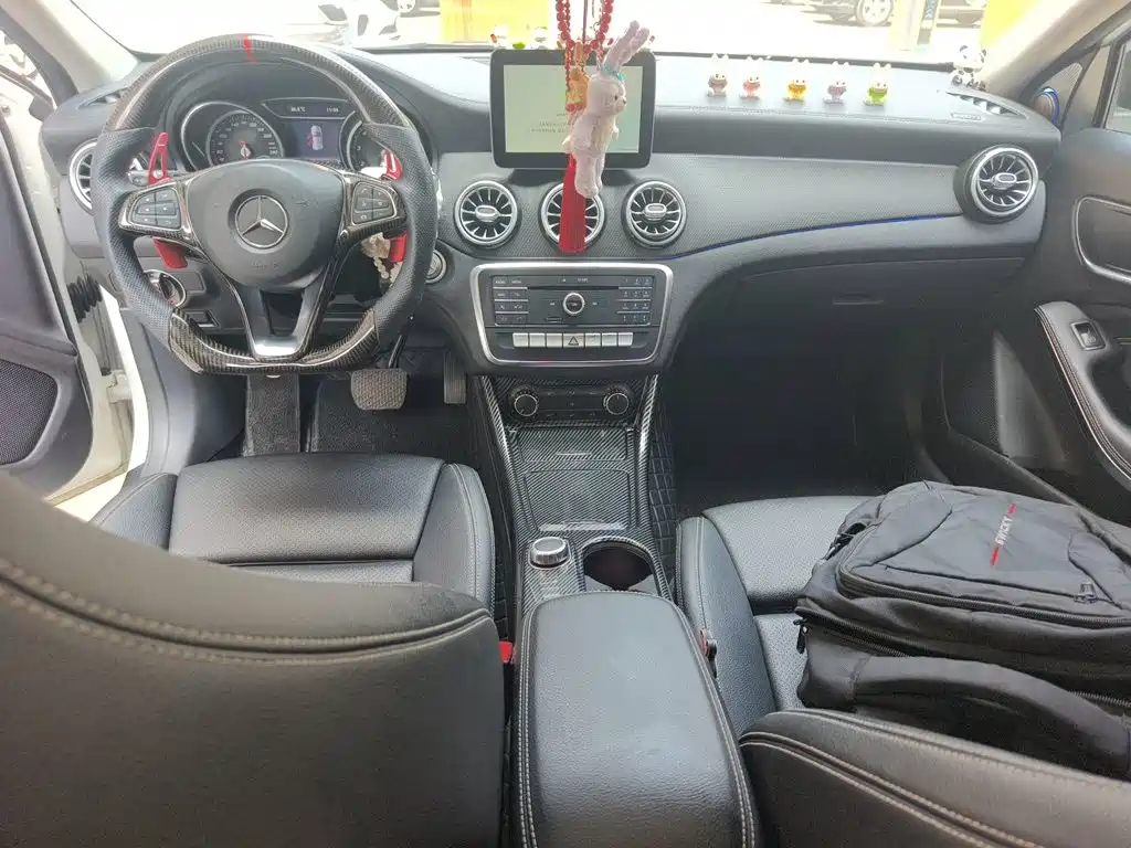 Mercedes-Benz GLA — миниатюра 10