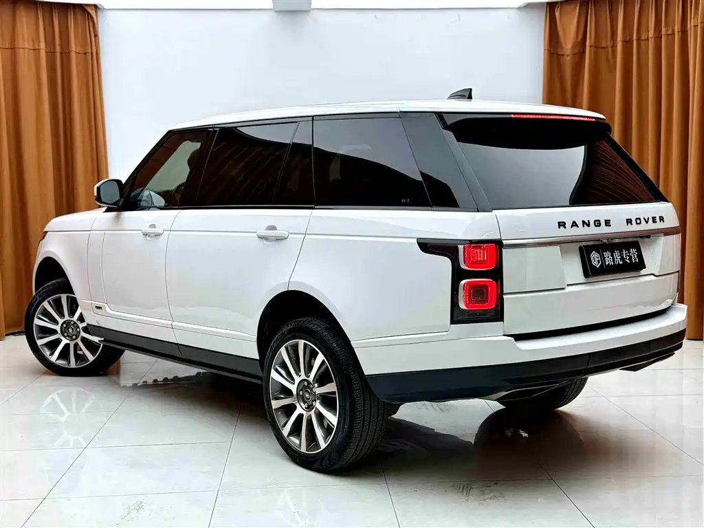 Land Rover Range Rover 2018 3.0 SC V6 Vogue Long Wheelbase