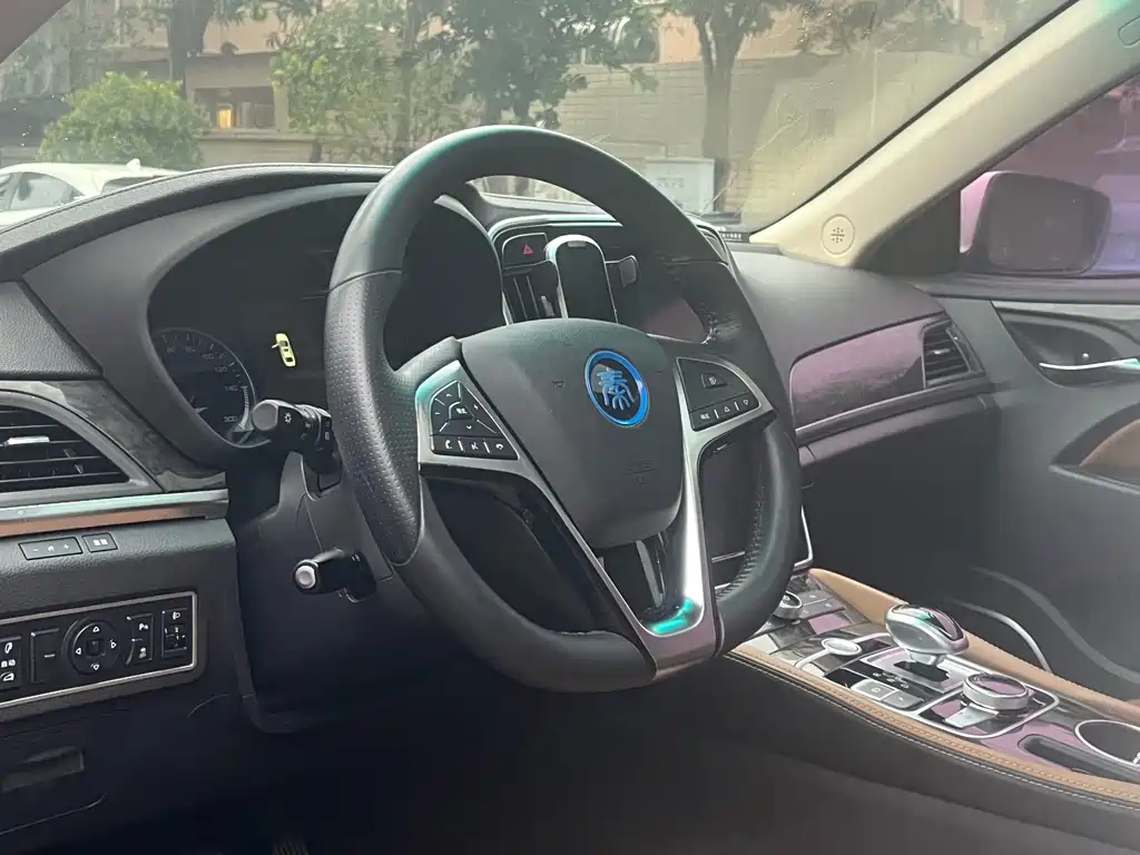 BYD Qin NEV — миниатюра 4