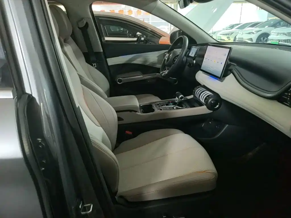 BYD Yuan Plus — миниатюра 25