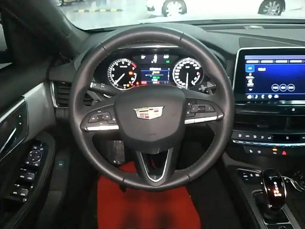 Cadillac CT5 — миниатюра 11