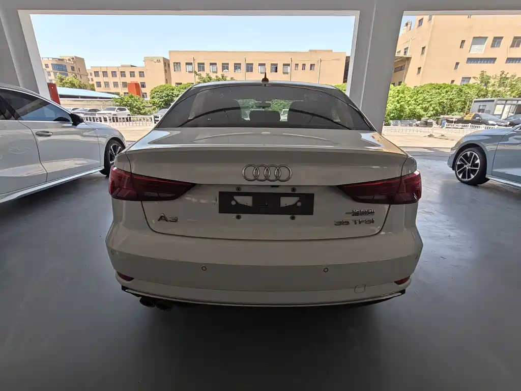 Audi A3 2019 Limousine 35 TFSI V