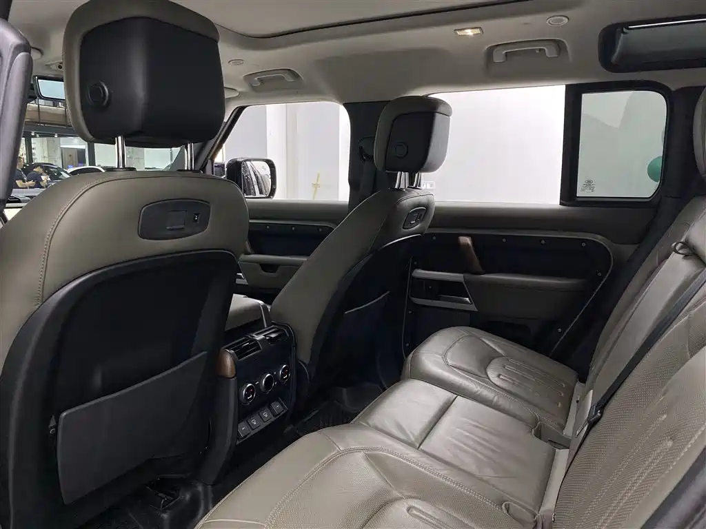 Land Rover Land Rover Defender 2022 110 P400