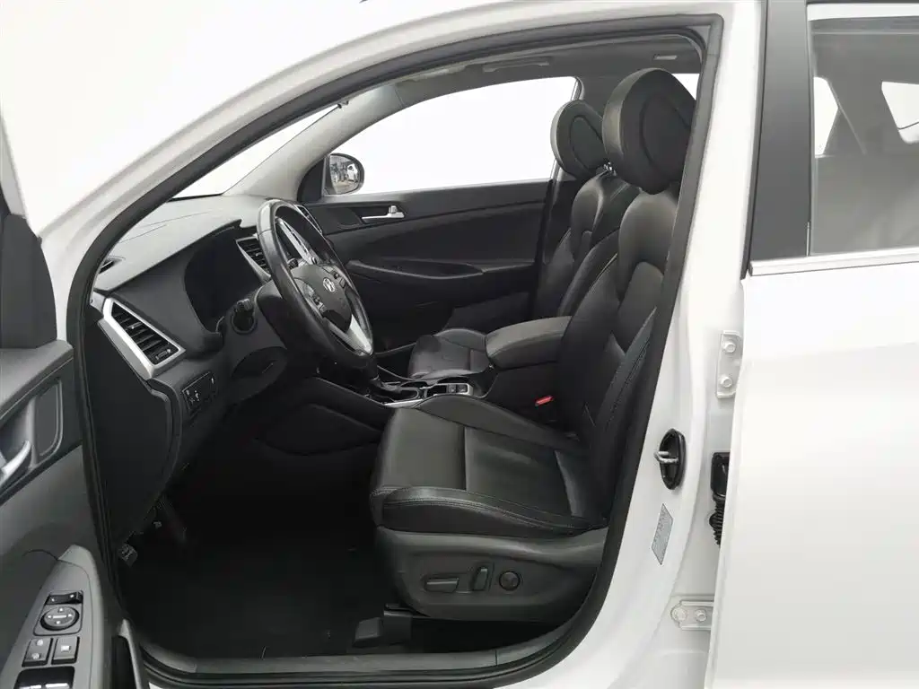 Hyundai Tucson 2018 1.6T DCT 15