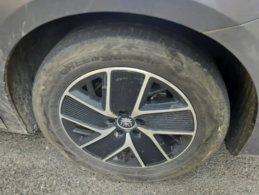 BYD Qin L — миниатюра 6