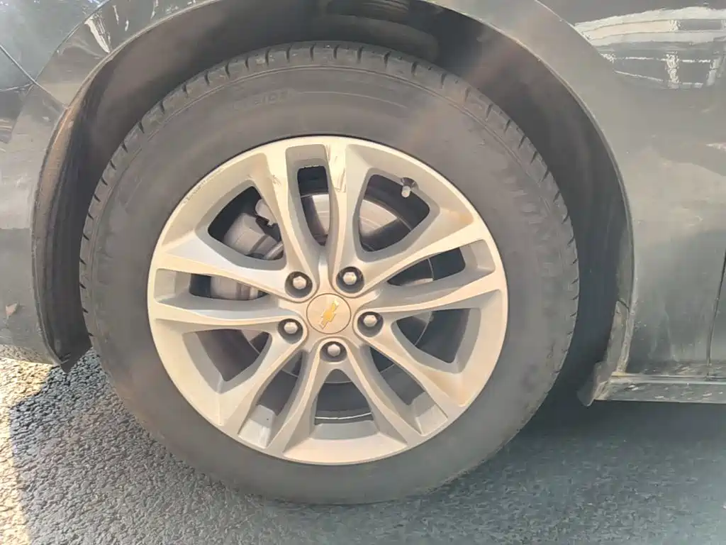 Chevrolet Malibu XL — миниатюра 23