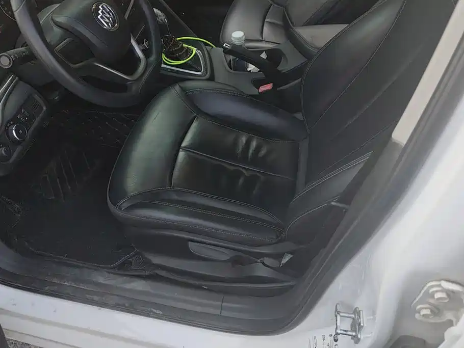 Buick Excelle — миниатюра 9