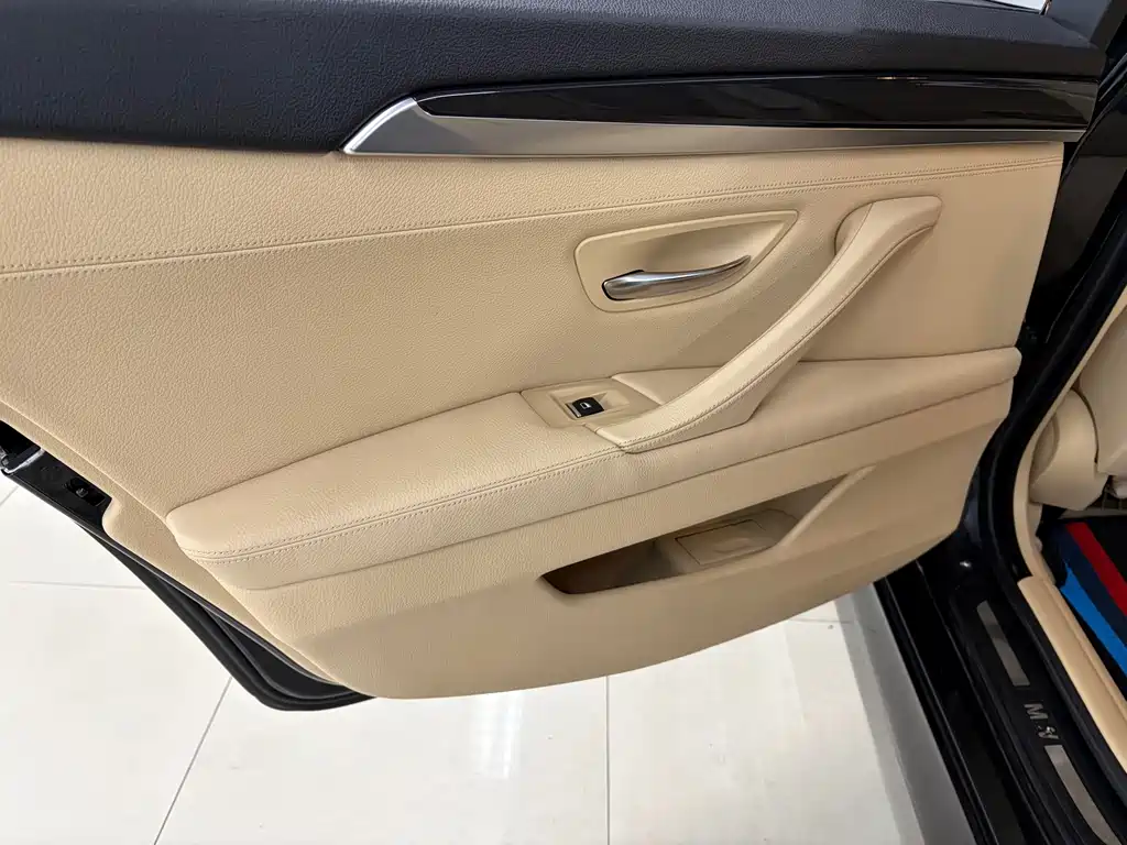 BMW 5 Series 5 2013 520Li Elegant