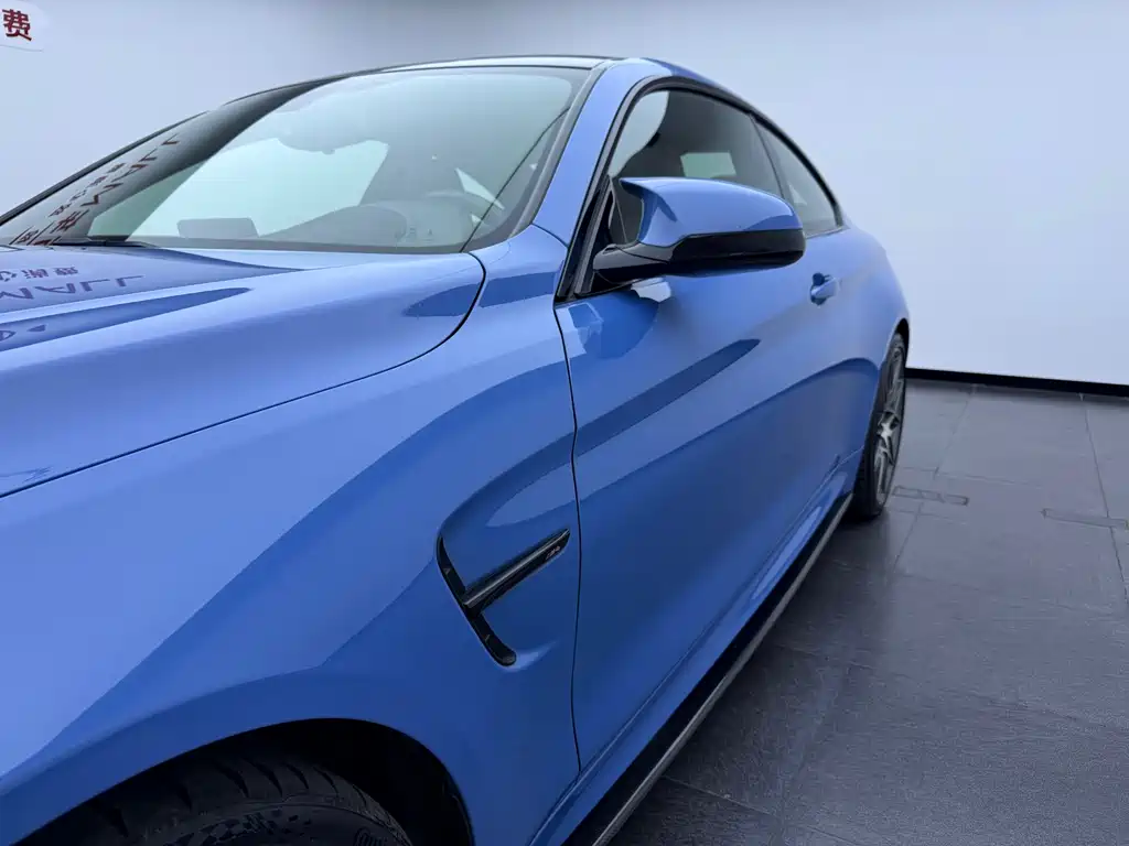 BMW M4 — миниатюра 4