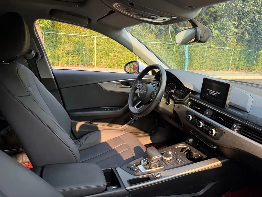 Audi A4L — миниатюра 20