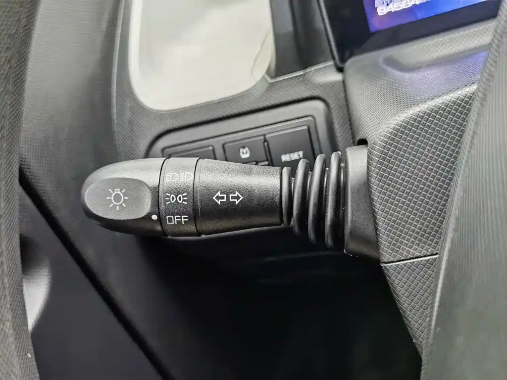 Wuling MINIEV — миниатюра 21
