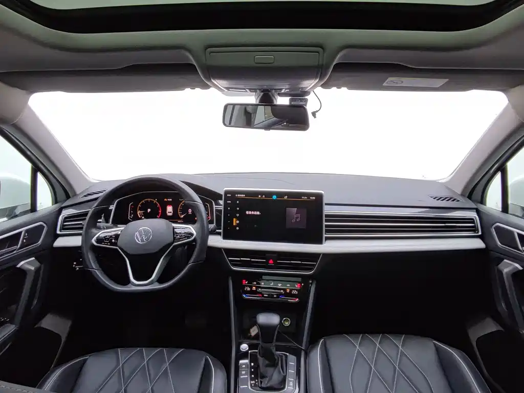 Volkswagen Tiguan L L 2023 280TSI AT