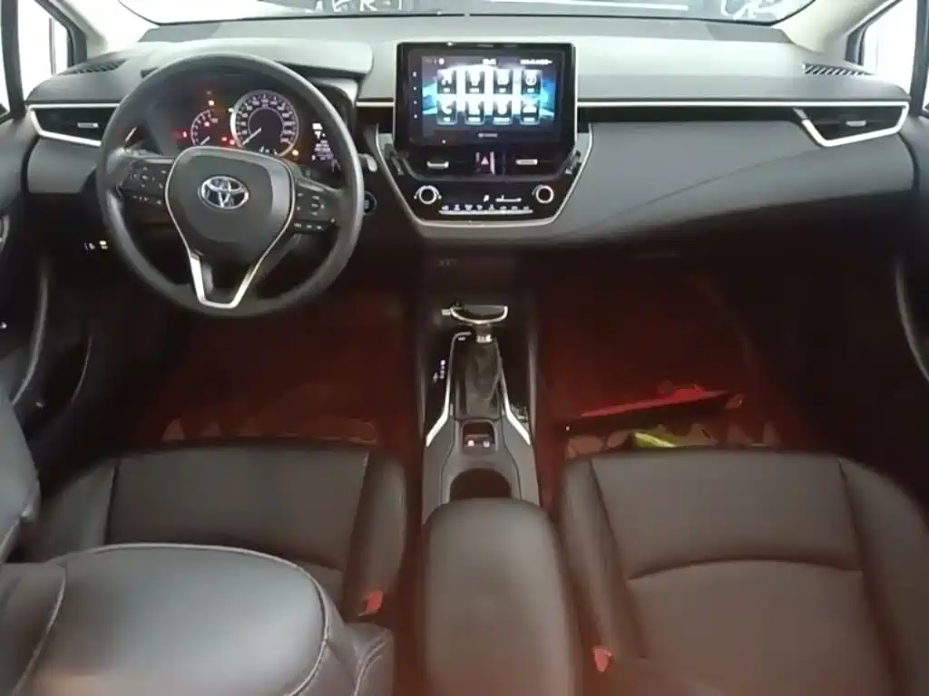 Toyota Corolla — миниатюра 10