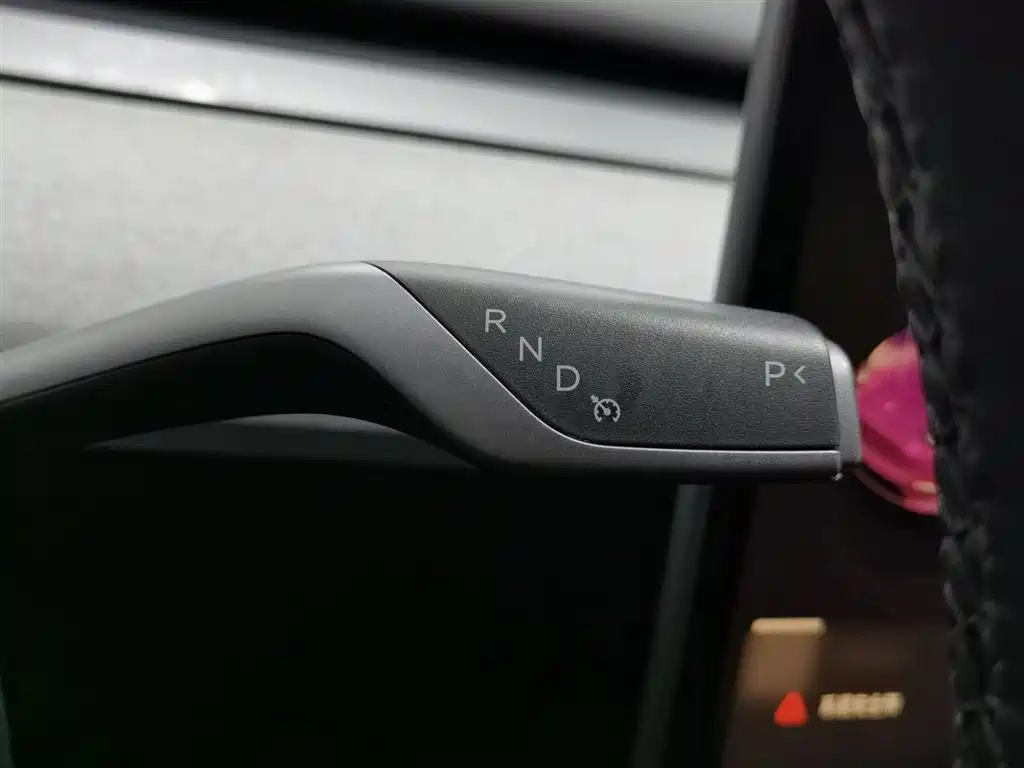 Tesla Model Y — фотографии объявления, Фото 13