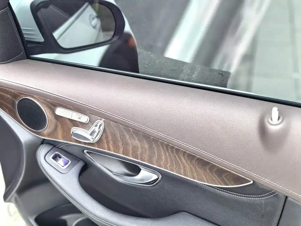 Mercedes-Benz GLC 2020 GLC 260 L 4MATIC