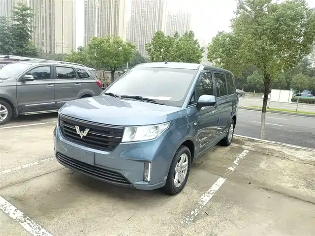 WULING AUTOMOBILE WULING HONGGUANG PLUS