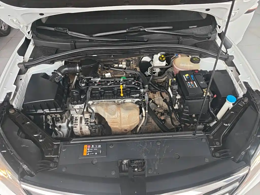 Roewe i5 — миниатюра 20