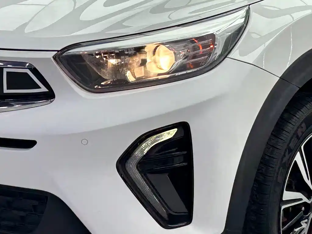 Kia KX1 2021 1.4L CVT