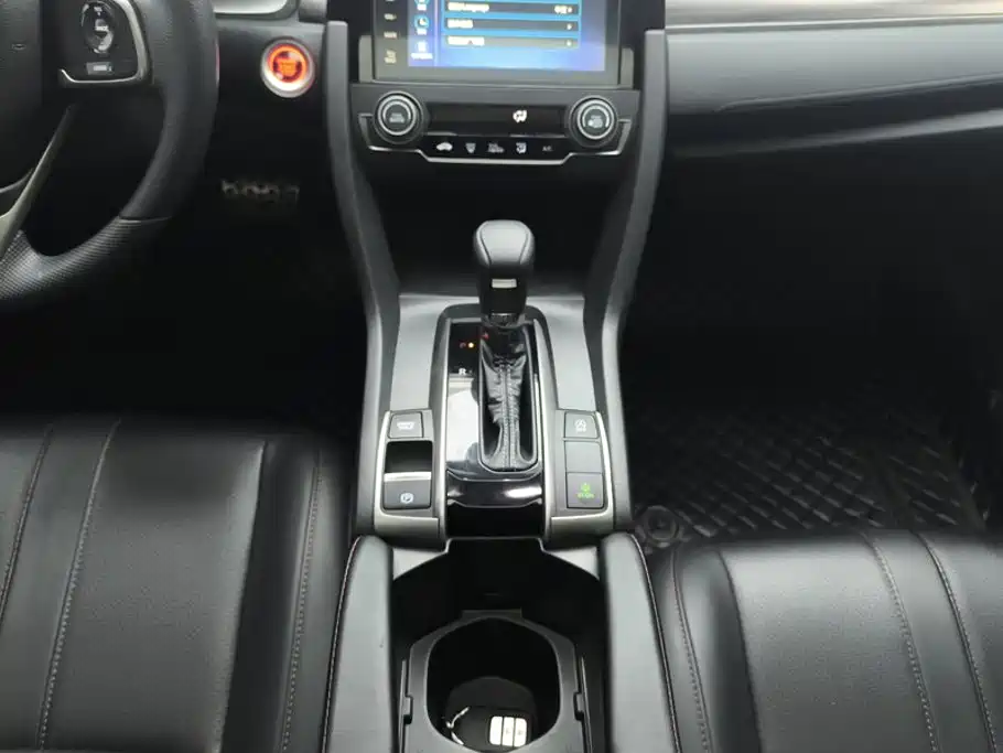 Honda Civic — миниатюра 16