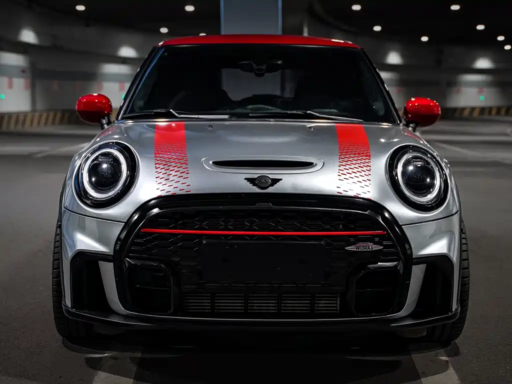MINI JCW
